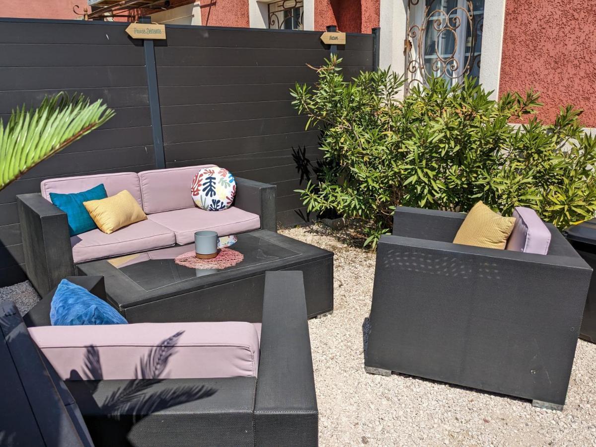 L'Instant Mer - Bord De Mer - Studio Avec Grand Jardin A La Capte Hyères Exteriör bild