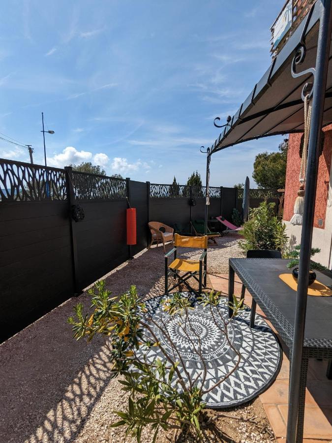 L'Instant Mer - Bord De Mer - Studio Avec Grand Jardin A La Capte Hyères Exteriör bild