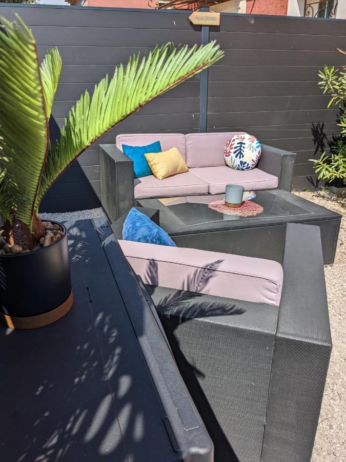 L'Instant Mer - Bord De Mer - Studio Avec Grand Jardin A La Capte Hyères Exteriör bild